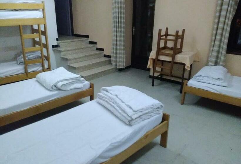 הוסטל Cap Verb Guillestre