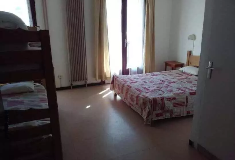 Retkeilymaja Cap Verb Guillestre