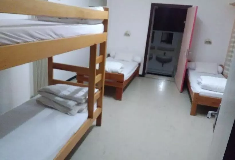 Retkeilymaja Cap Verb Guillestre