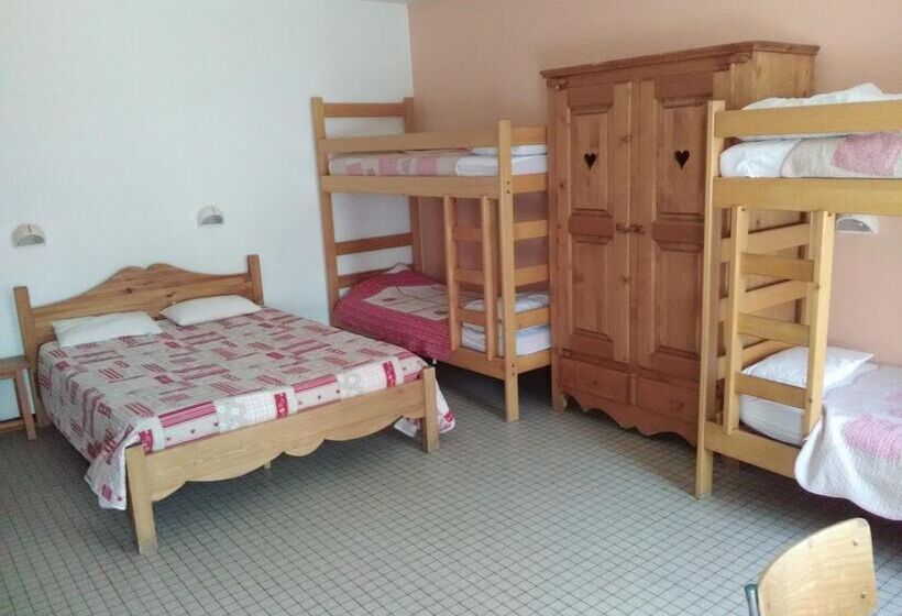 הוסטל Cap Verb Guillestre