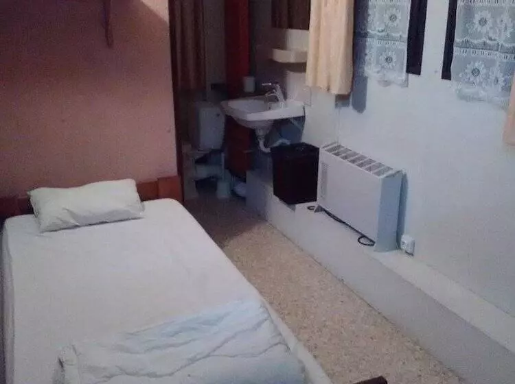 Retkeilymaja Cap Verb Guillestre