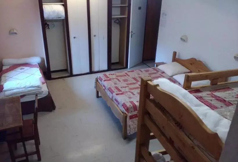 Retkeilymaja Cap Verb Guillestre