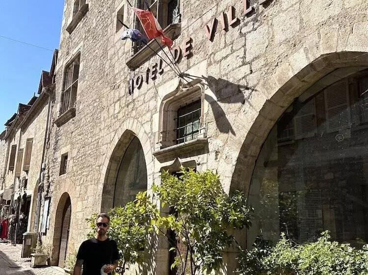 Majatalo Les Hauts De Saulies