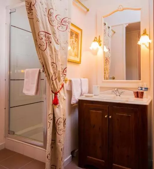 Aamiaismajoitus (B&B) Le Prieuré Saint Agnan