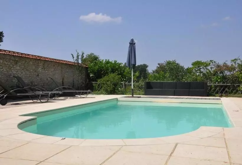 Aamiaismajoitus (B&B) Le Prieuré Saint Agnan