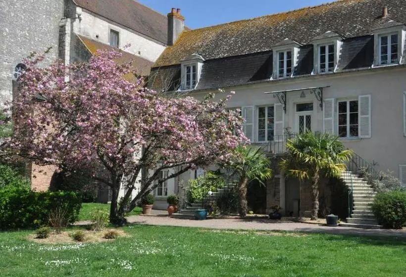 Aamiaismajoitus (B&B) Le Prieuré Saint Agnan