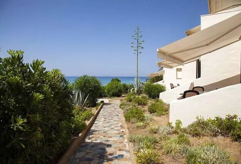 Et Residence Ta Kladia  Omigna