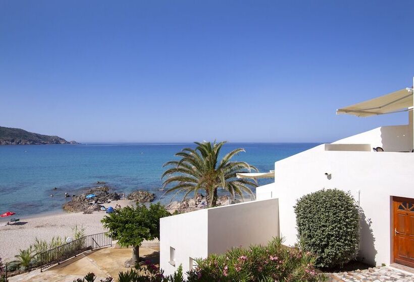 Et Residence Ta Kladia  Omigna