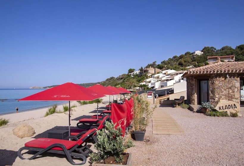 Et Residence Ta Kladia  Omigna