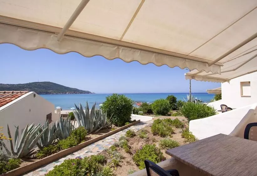 Et Residence Ta Kladia  Omigna