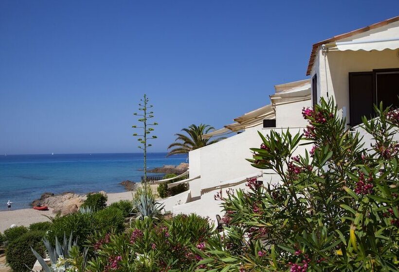 Et Residence Ta Kladia  Omigna