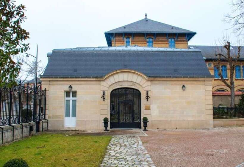 Les Suites Du Champagne De Venoge