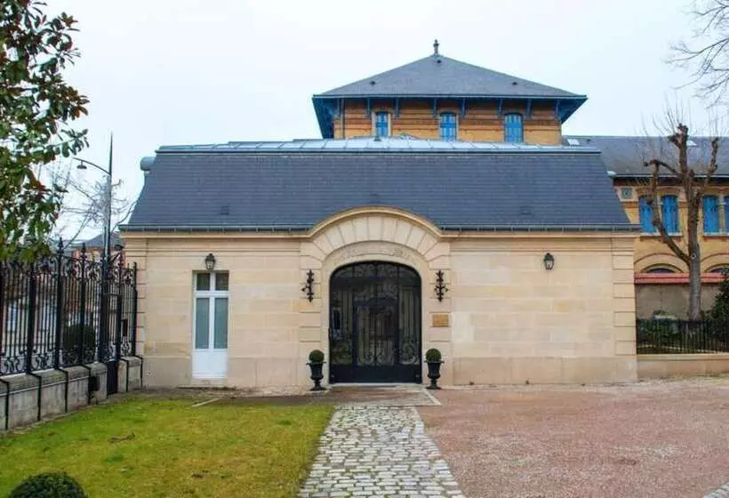 Les Suites Du Champagne De Venoge