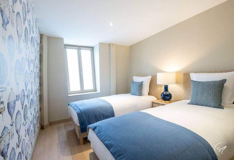 Les Suites Du Champagne De Venoge