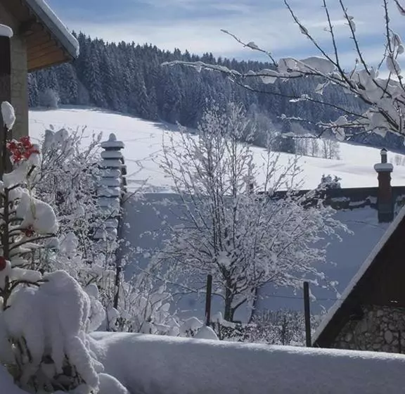 Majatalo Le Petit Chalande