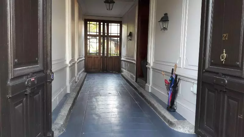 ペンション Les Lamartine Chambres D Hôtes