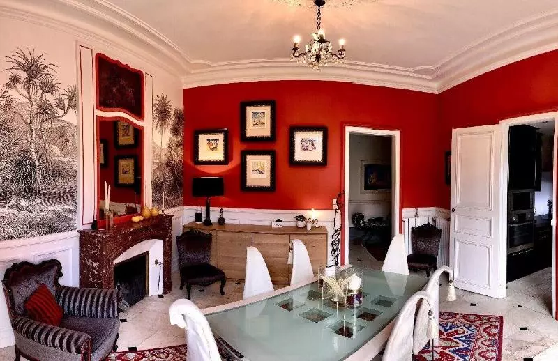 ペンション Les Lamartine Chambres D Hôtes