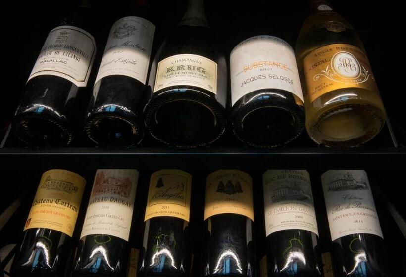 پانسیون Logis De La Cadène   Teritoria