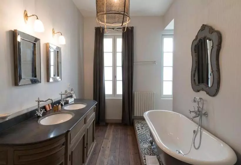 Majatalo Logis De La Cadène   Teritoria