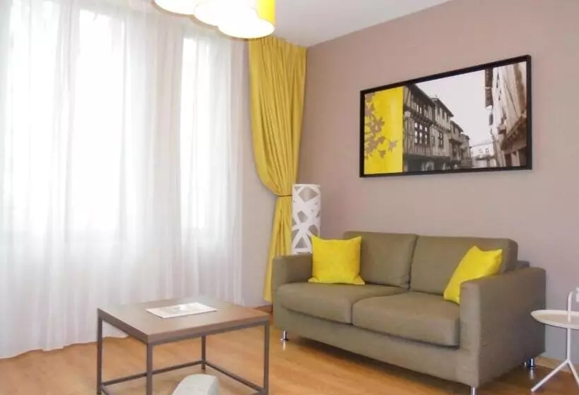 Domitys Le Château Des Plans