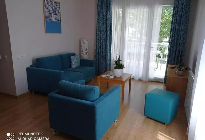 Domitys Le Château Des Plans