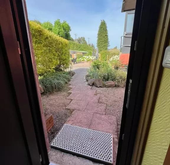 ペンション Auberge Restaurant La Roseraie