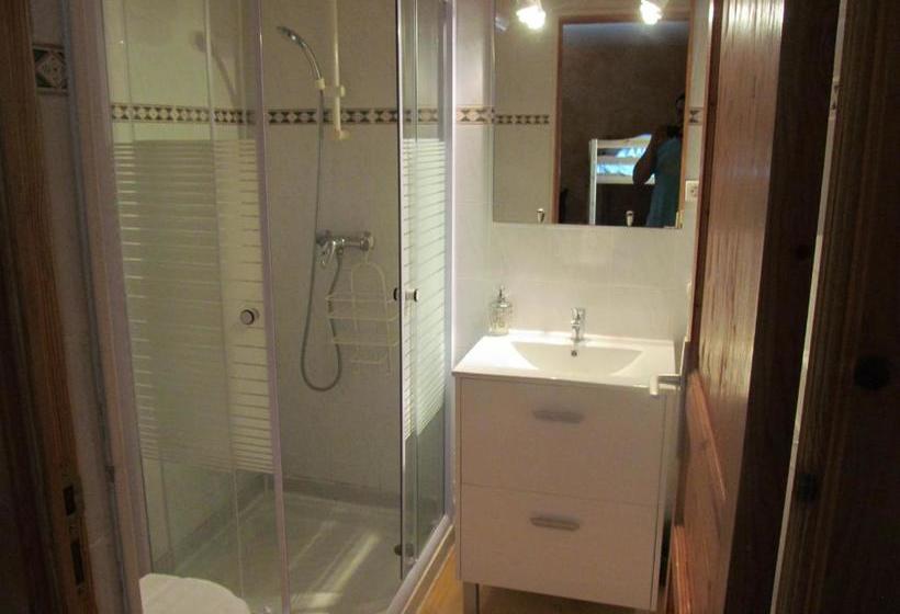 פנסיון La Bâtisse Des Oves