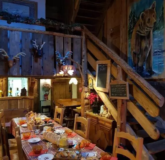 Majatalo Gite Du Bois De L'ours