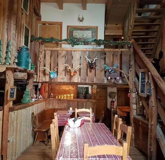 Majatalo Gite Du Bois De L'ours