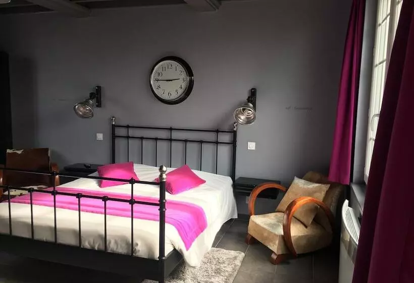 Majatalo Le Manoir D à Côté