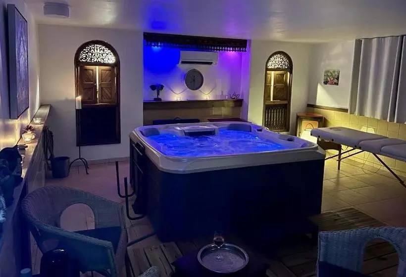 ベッドアンドブレックファースト Mas Escombelle