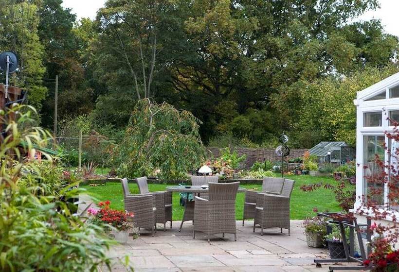 Bed and Breakfast West View Lodge