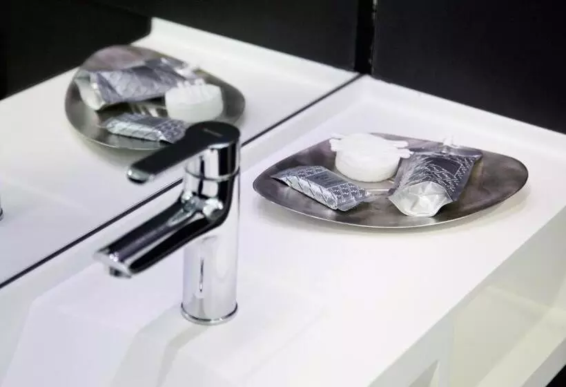 The Z Hotel Tottenham Court Road