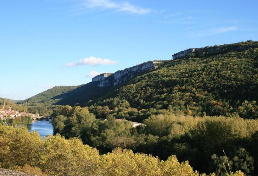 Пансион Domaine De Cadenne