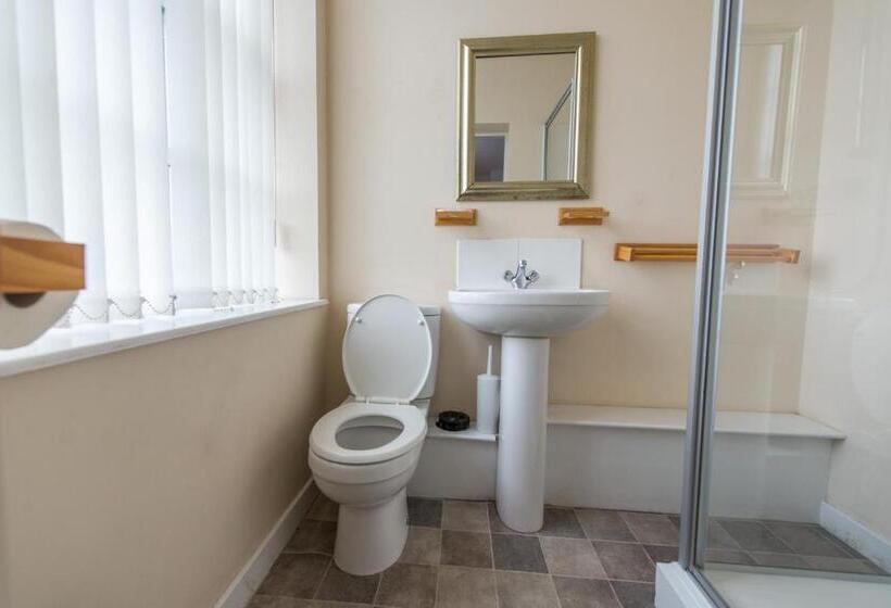 ユースホステル The Rodney