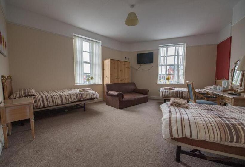 ユースホステル The Rodney