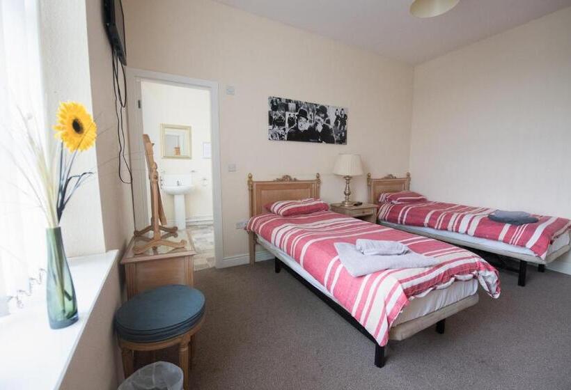 ユースホステル The Rodney