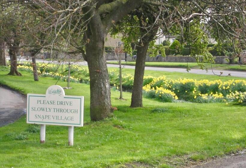 ペンション The Garden Suites At Snape Castle Mews