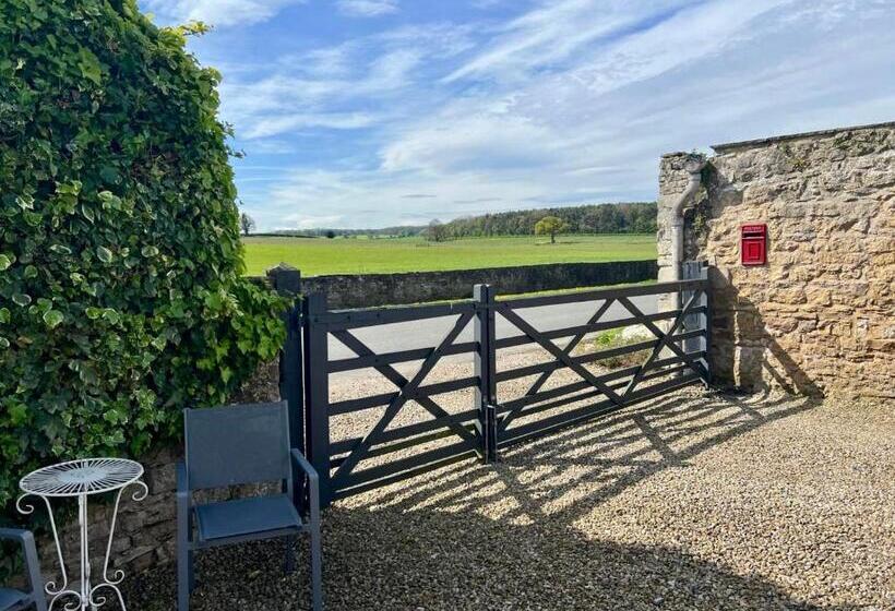 ペンション The Garden Suites At Snape Castle Mews