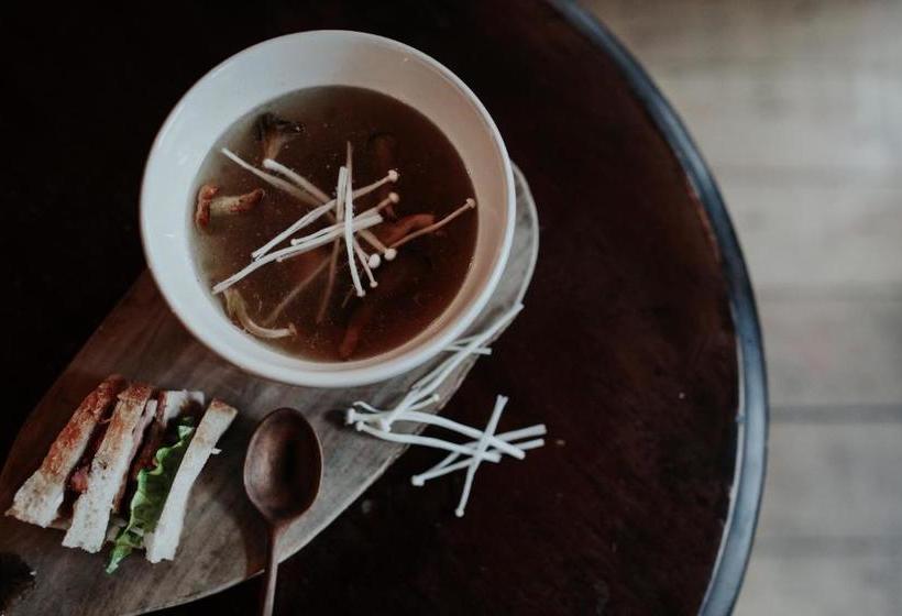 旅馆 The Eton Mess