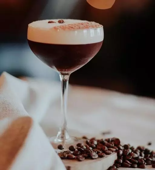 هاستل The Eton Mess