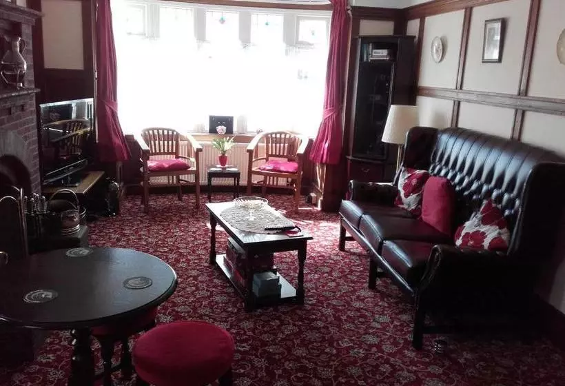 Aamiaismajoitus (B&B) Clumber House