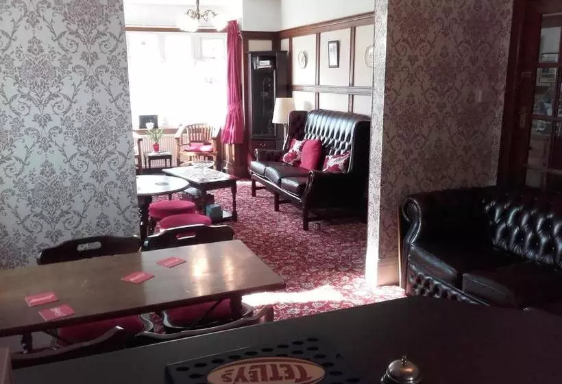 Aamiaismajoitus (B&B) Clumber House