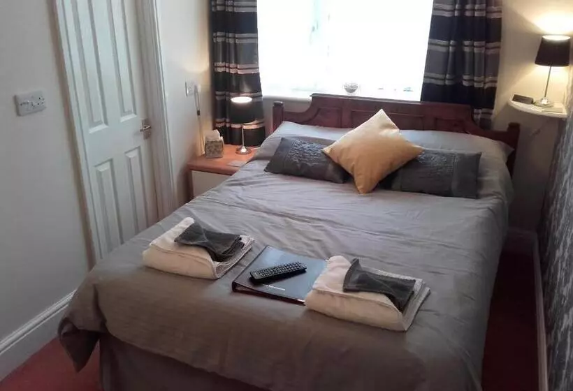 Aamiaismajoitus (B&B) Clumber House