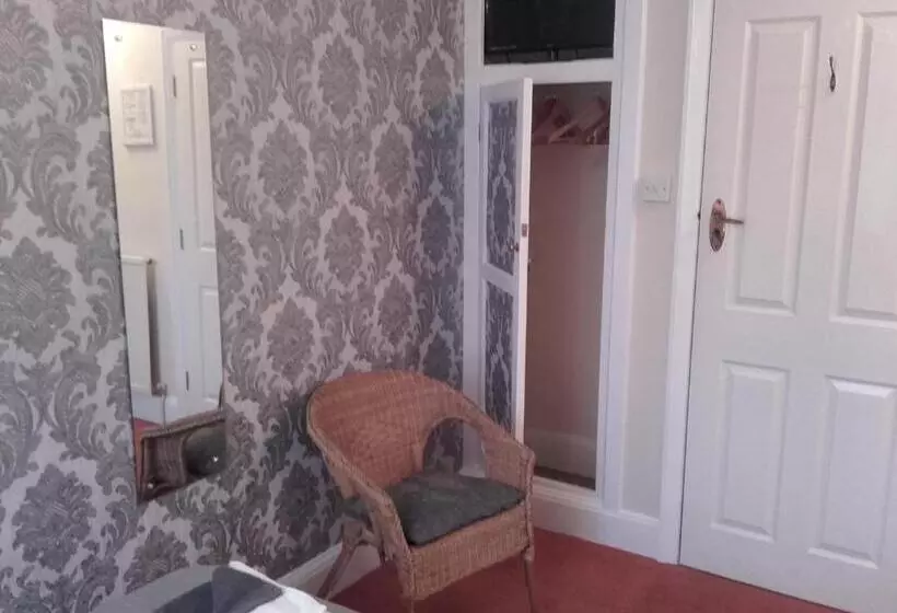 Aamiaismajoitus (B&B) Clumber House