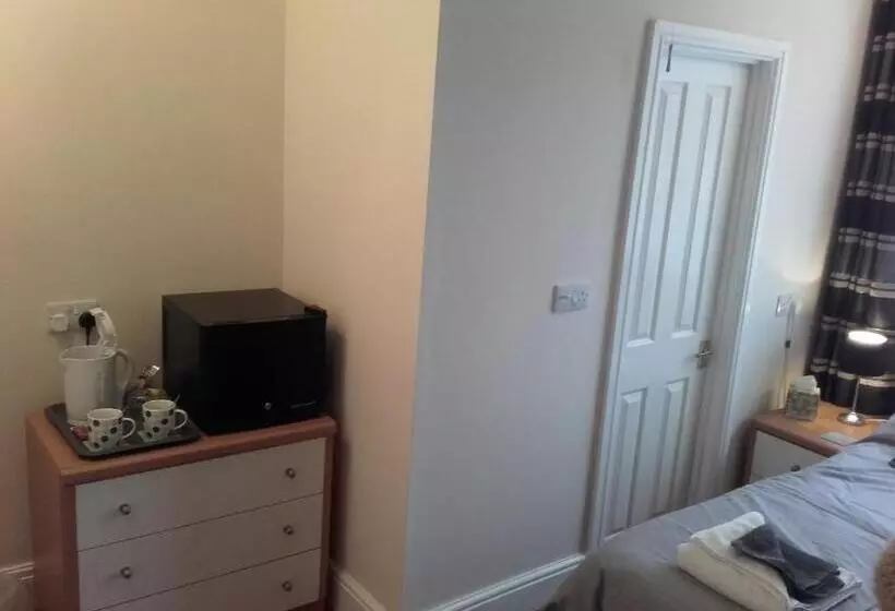 Aamiaismajoitus (B&B) Clumber House