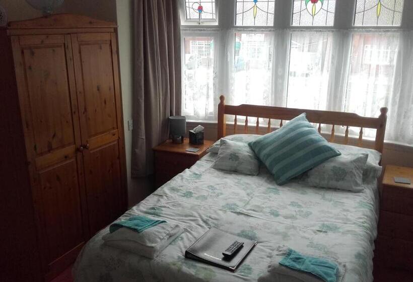 ベッドアンドブレックファースト Clumber House