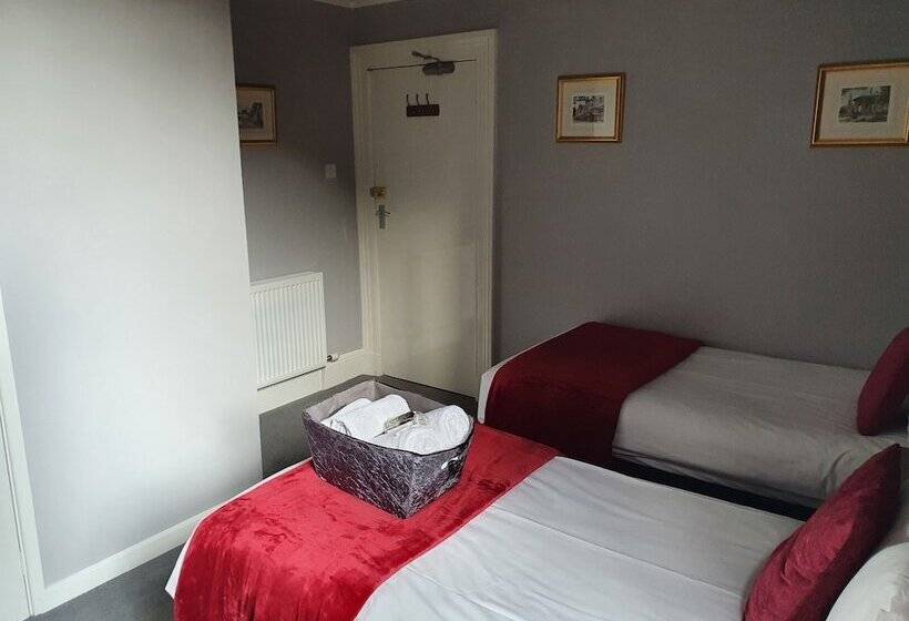 مبيت وإفطار The Braemar Southport