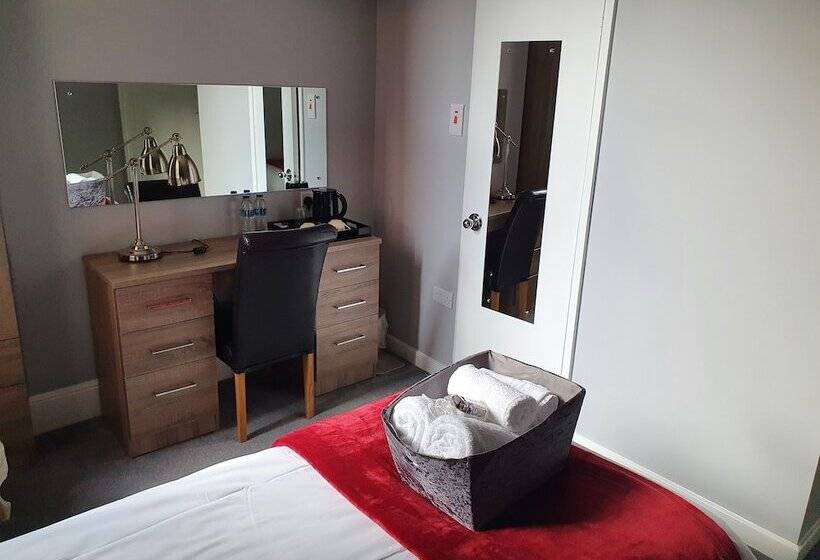 مبيت وإفطار The Braemar Southport