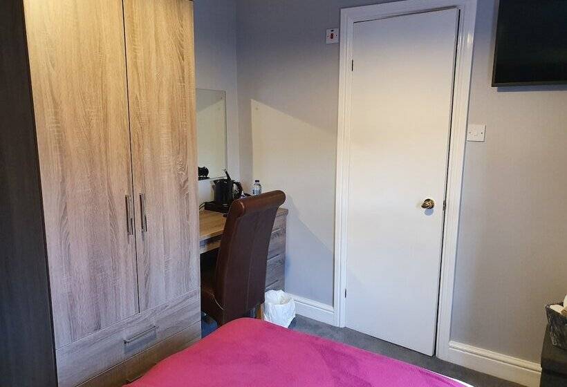 مبيت وإفطار The Braemar Southport